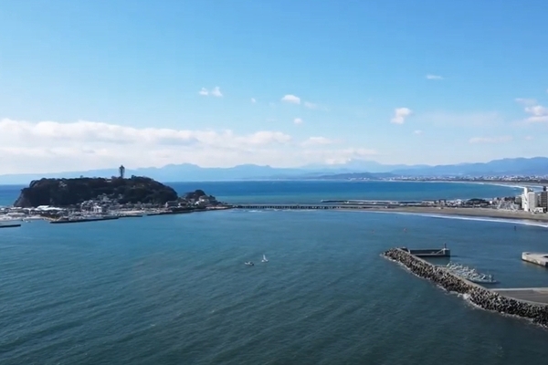 江の島をドローンで空撮しました！