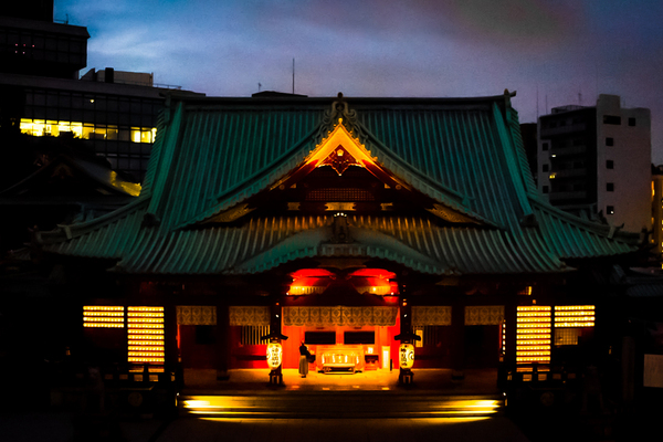 神田明神様 夜間の空撮を行いました