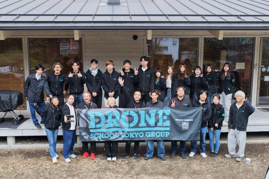 社員研修（合宿）の集合写真
