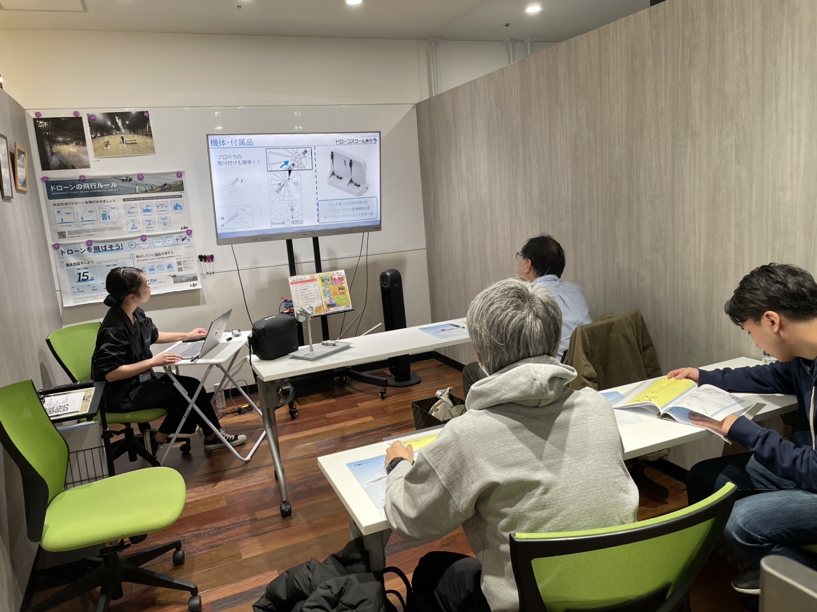 お台場本校での説明会の様子
