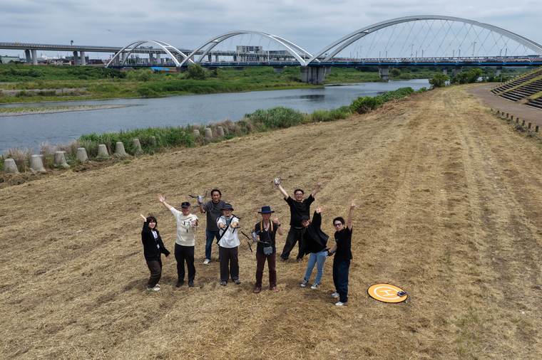 相模川あゆみ橋での空撮会